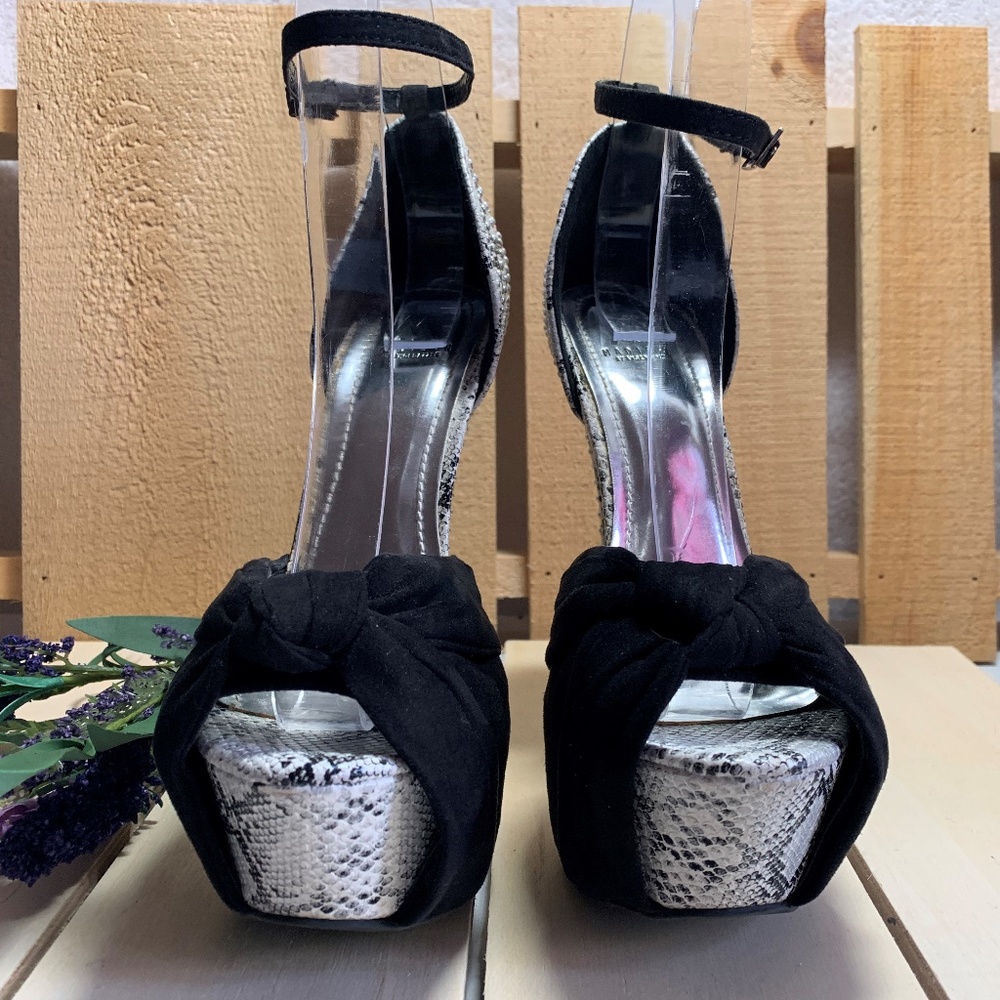 Lara from Madison by ShoeDazzle - Size 6 1/2